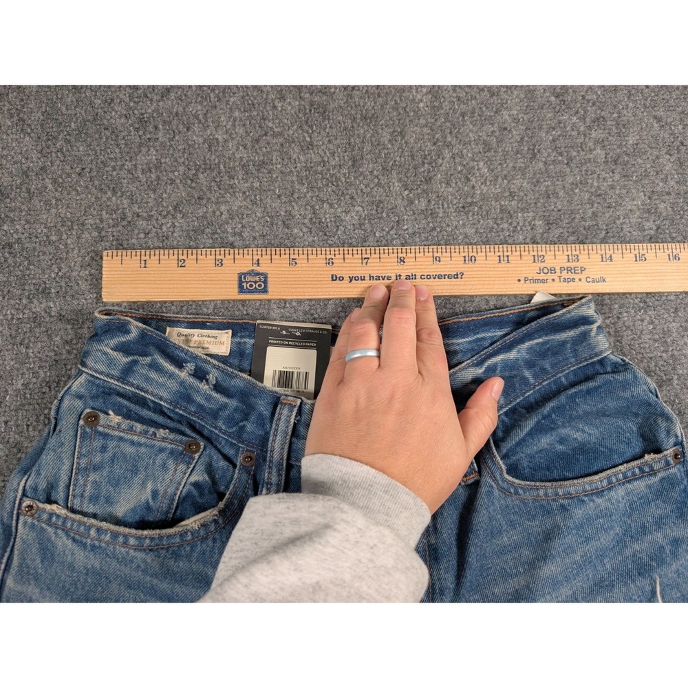 Levis Premium XL Straight Jeans Womens 25/31 Med Wash Wide Leg NWT - Picture 4 of 12